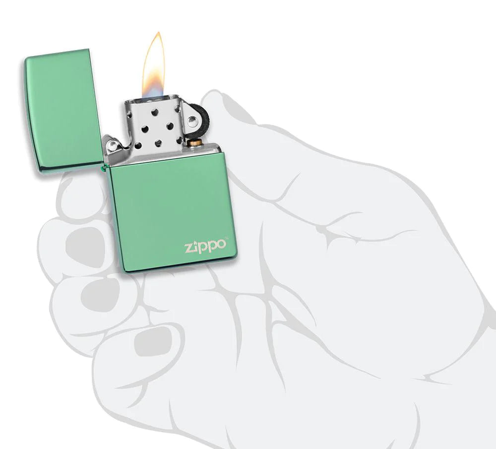 Classic High Polish Green with Logo Zippo