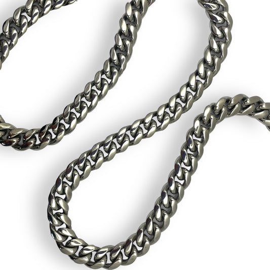Necklace in Surgical Stainless Steel