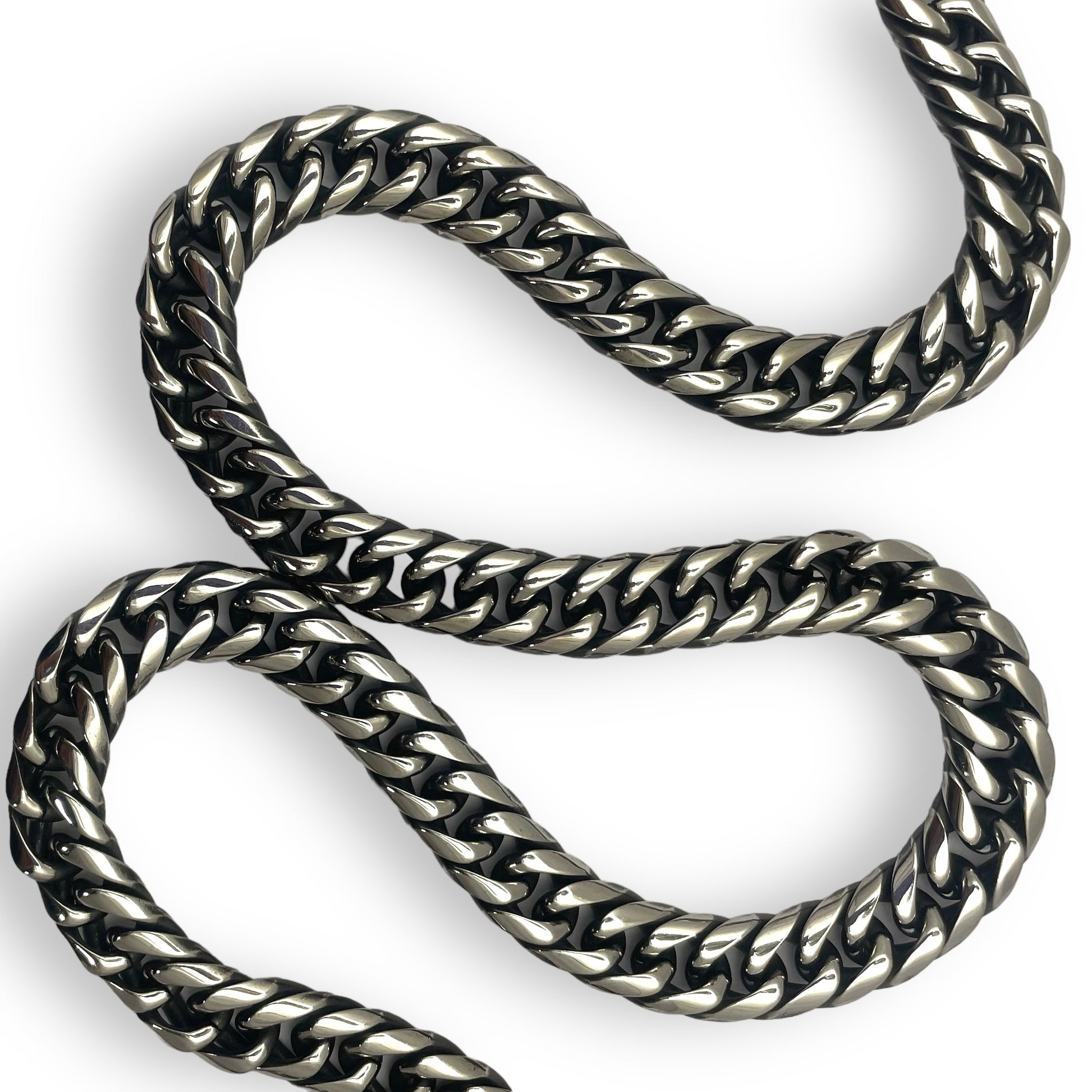 Necklace in Surgical Stainless Steel