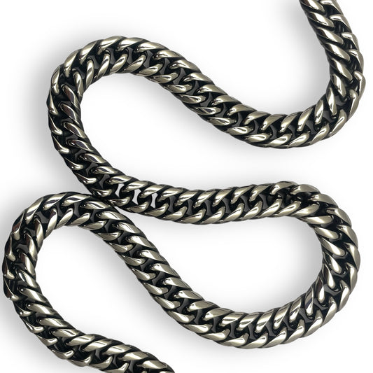 Necklace in Surgical Stainless Steel