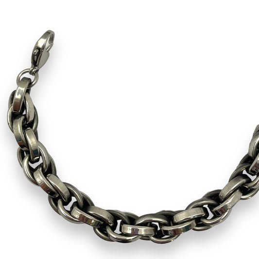 Bracelet in Surgical Stainless Steel