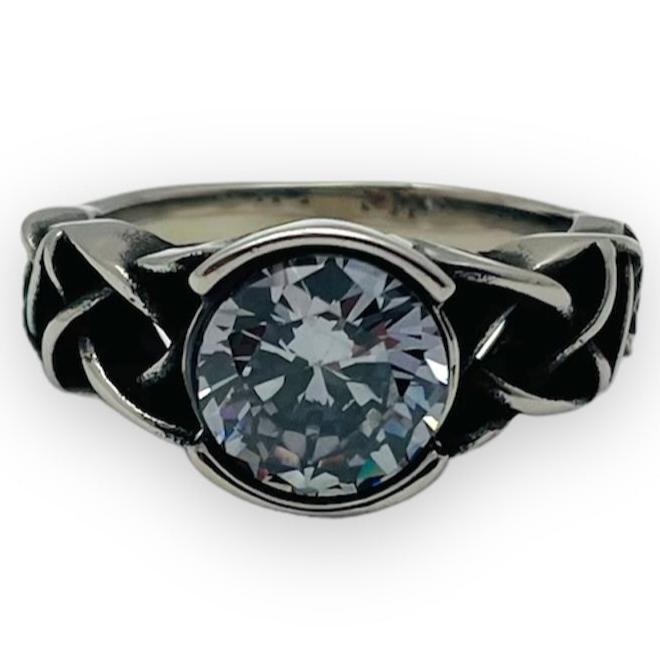 Crystal solitaire online ring