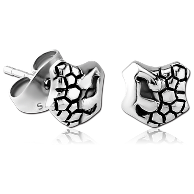 earrings studs