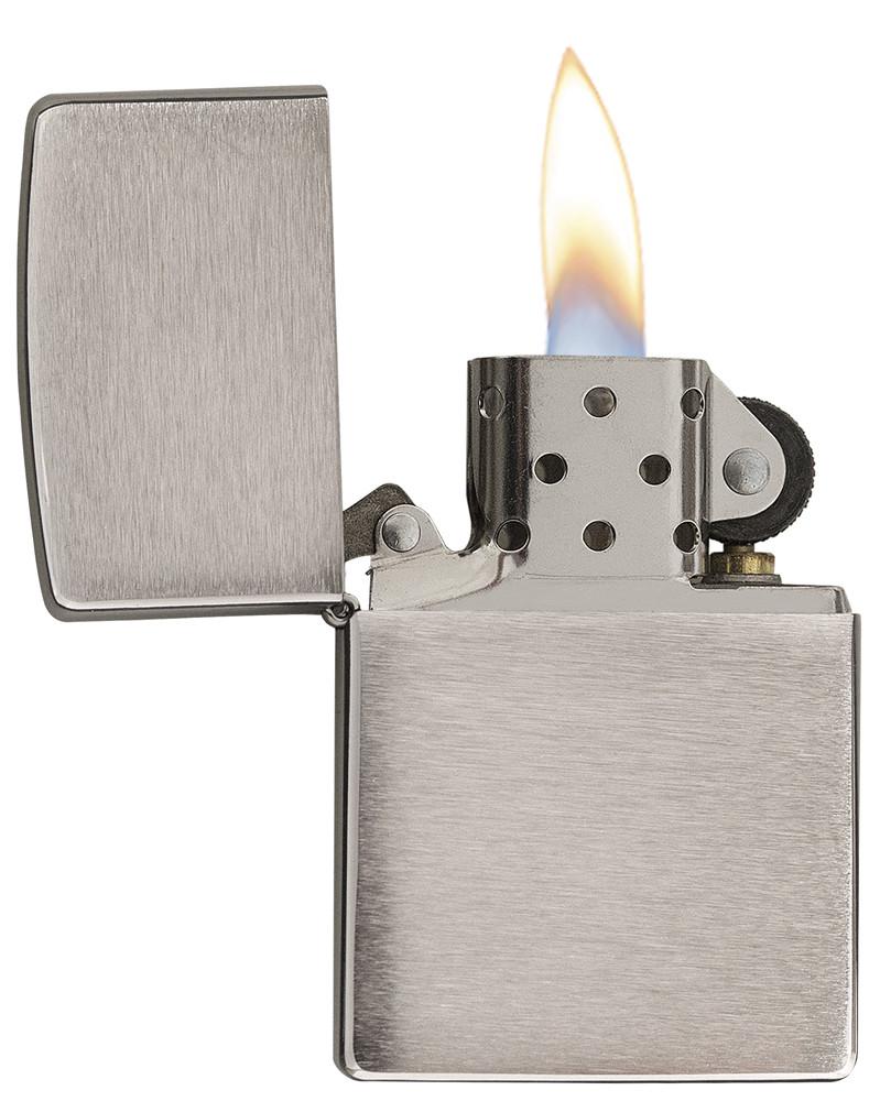 Brushed Chrome Armor Heavy Wall Zippo