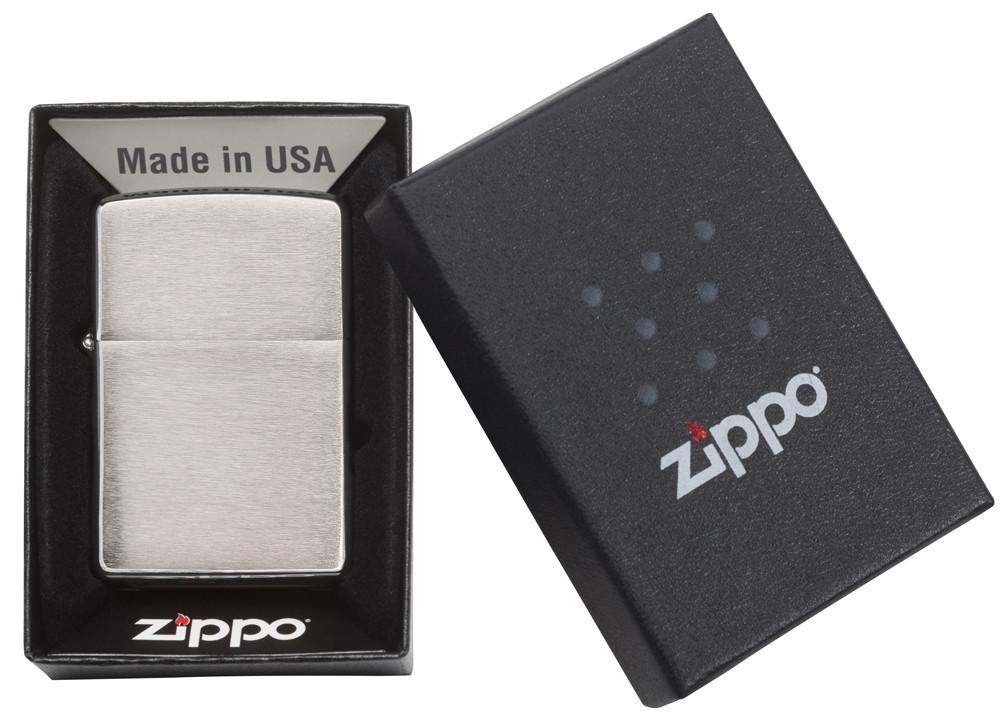 Brushed Chrome Armor Heavy Wall Zippo