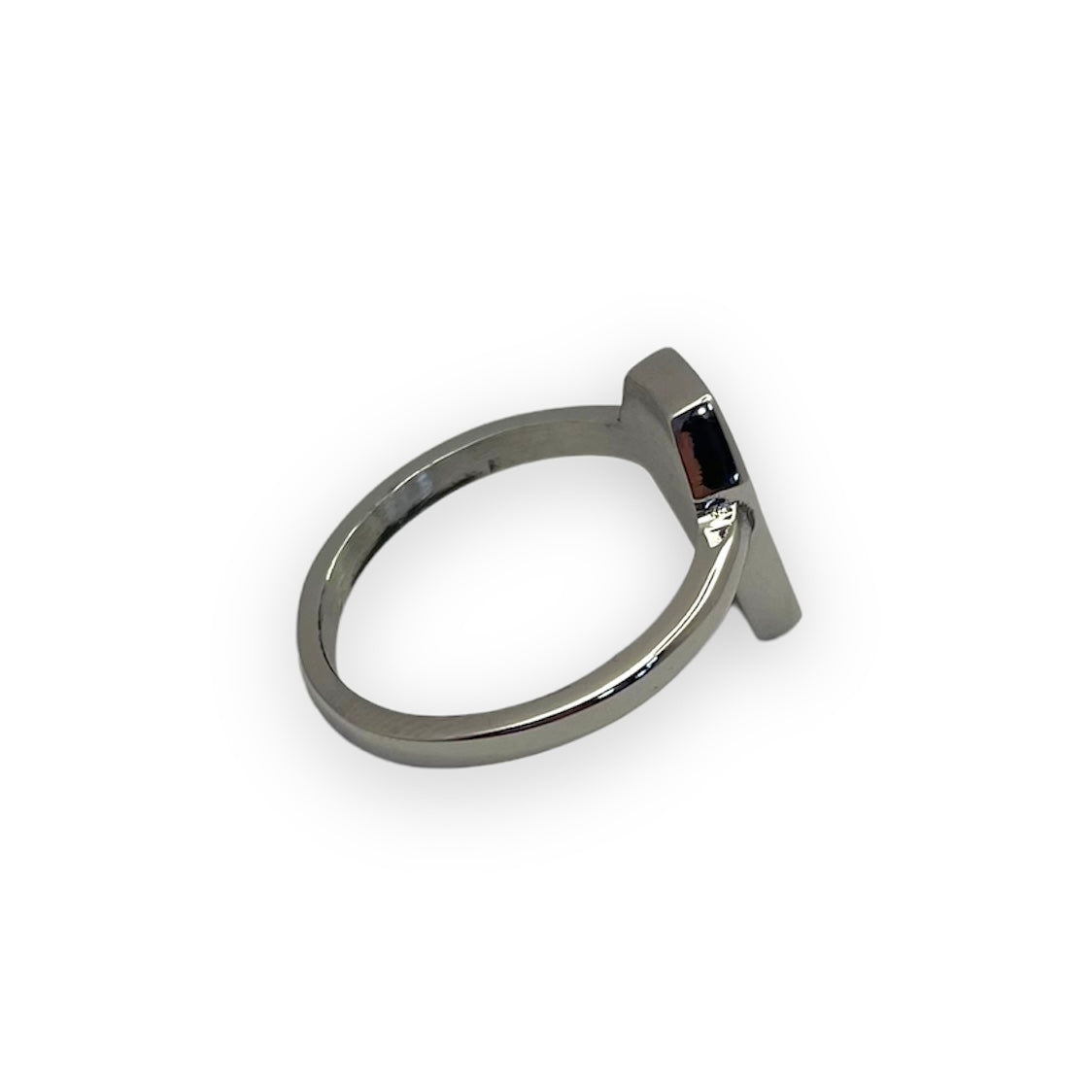 Loculus Crucifix Ring