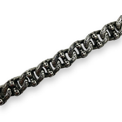 Reversable Skully Bracelet in Surgical Stainless Steel