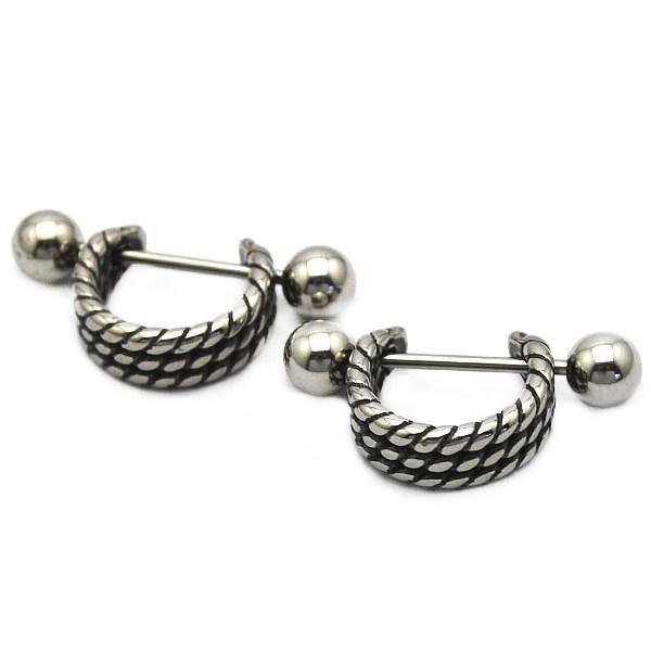 earrings on men